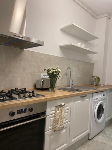 Grozavesti metrou, Novum Residence
