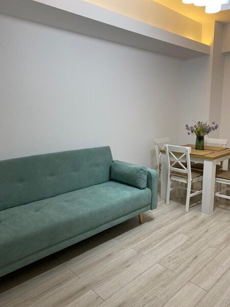 Grozavesti metrou, Novum Residence